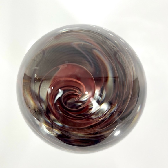 Vintage 1996 Henry Summa Large Egg Glass Paperweight Maroon Ribbon & Bubbles - Picture 9 of 12